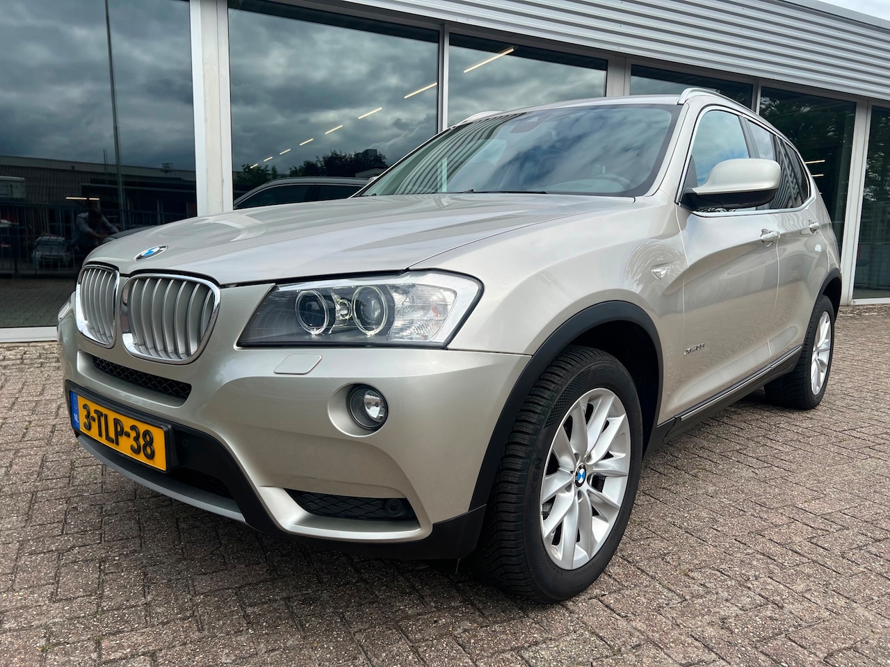 BMW X3 - XDrive35i High Executive, Handel/ Export - AutoWereld.nl