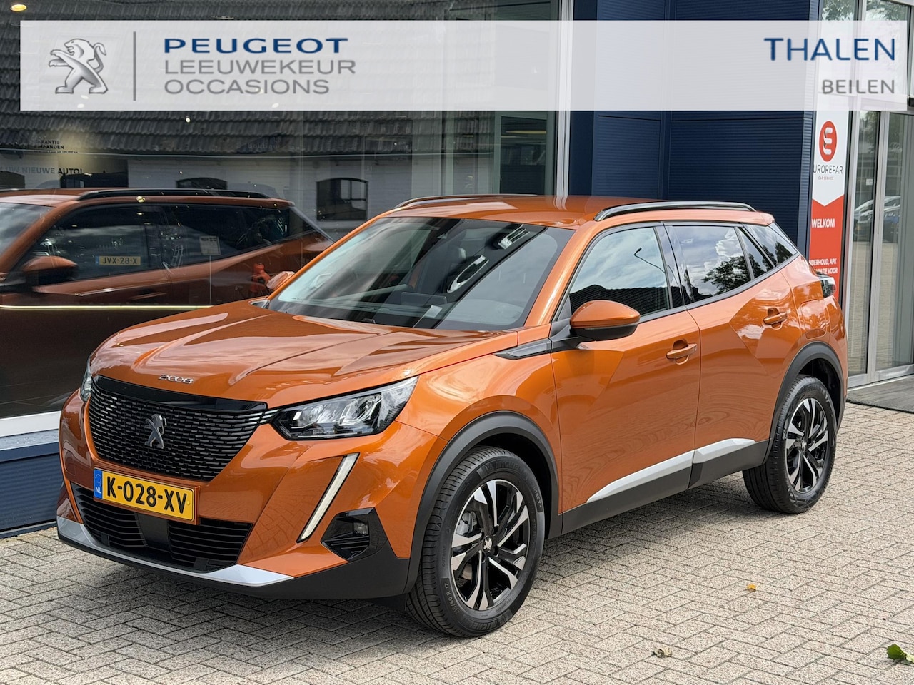 Peugeot 2008 - 1.2 Turbo 100PK Allure Pack | Navigatie | 3D Virtual Cockpit | LED Verlichting | Half Lede - AutoWereld.nl