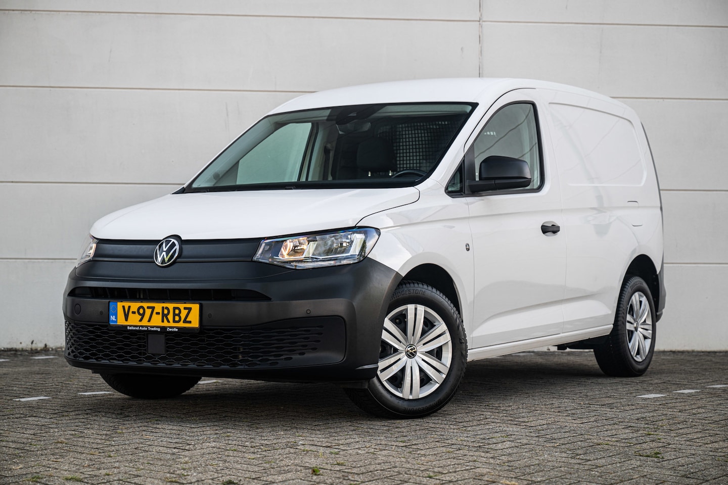 Volkswagen Caddy Cargo - 1.5 TSI 114pk DSG Style |Airco|Navi|Cruise|PDC|Carplay| - AutoWereld.nl