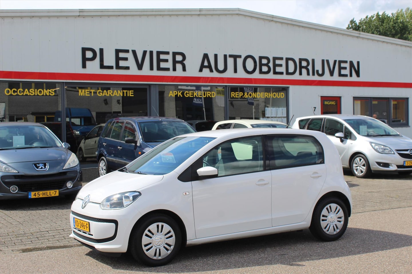 Volkswagen Up! - 1.0 60PK 5 DEURS AUTOMAAT Move up! - AutoWereld.nl