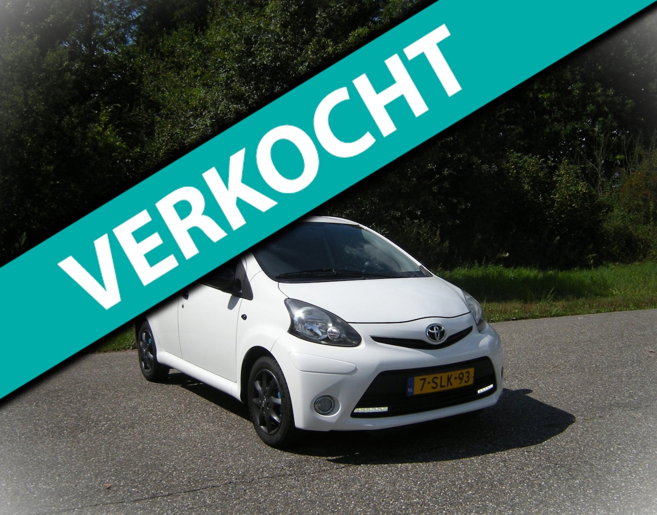 Toyota Aygo - 1.0 VVT-i Dynamic . Airco . 5 Drs . LMV . Elec ramen . Toerenteller . enz - AutoWereld.nl