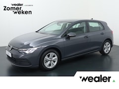 Volkswagen Golf - 1.0 eTSI Life | 110 PK | Automaat | Achteruitrijcamera | Adaptive cruise control | LED ver