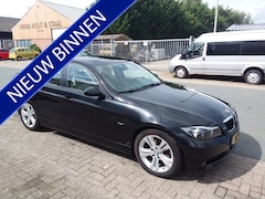 BMW 3-serie - 318i