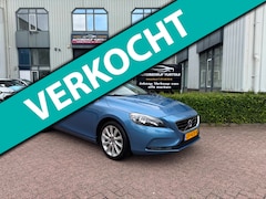 Volvo V40 - 1.6 T4 Momentum AUTOMAAT