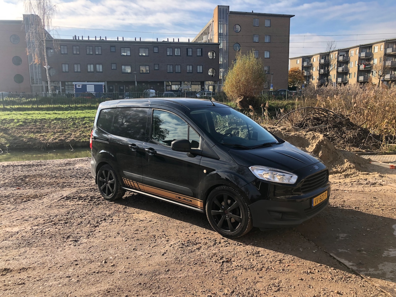 Ford Transit Courier - 1.0 Ambiente Start&Stop EcoBoost - AutoWereld.nl