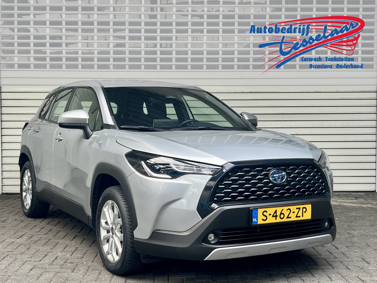 Toyota Corolla Cross - 2.0 High Power Hybrid Active Rijklaarprijs! - AutoWereld.nl