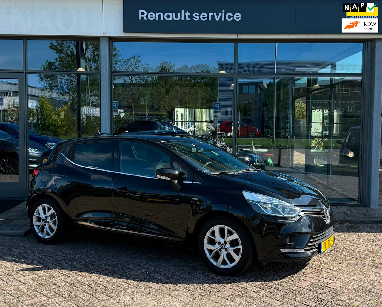 Renault Clio - 0.9 TCe Limited | Airco | Sensoren achter - AutoWereld.nl