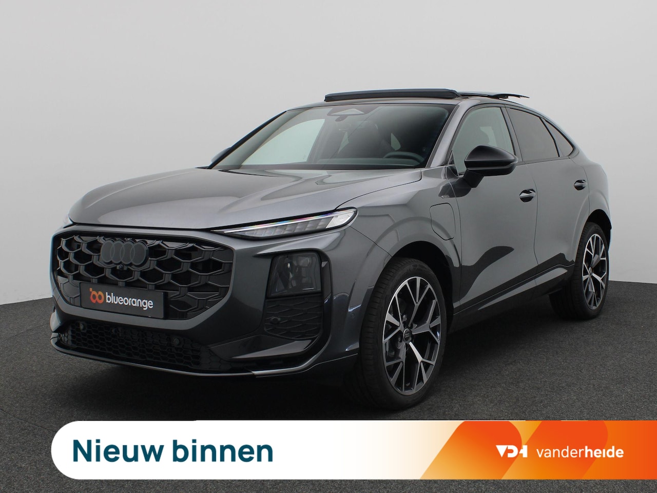 Audi Q3 Sportback - 1.5 e-hybrid S edition 272PK S-Tronic SOH 100% Panoramadak, Trekhaak, Achteruitrijcamera, - AutoWereld.nl