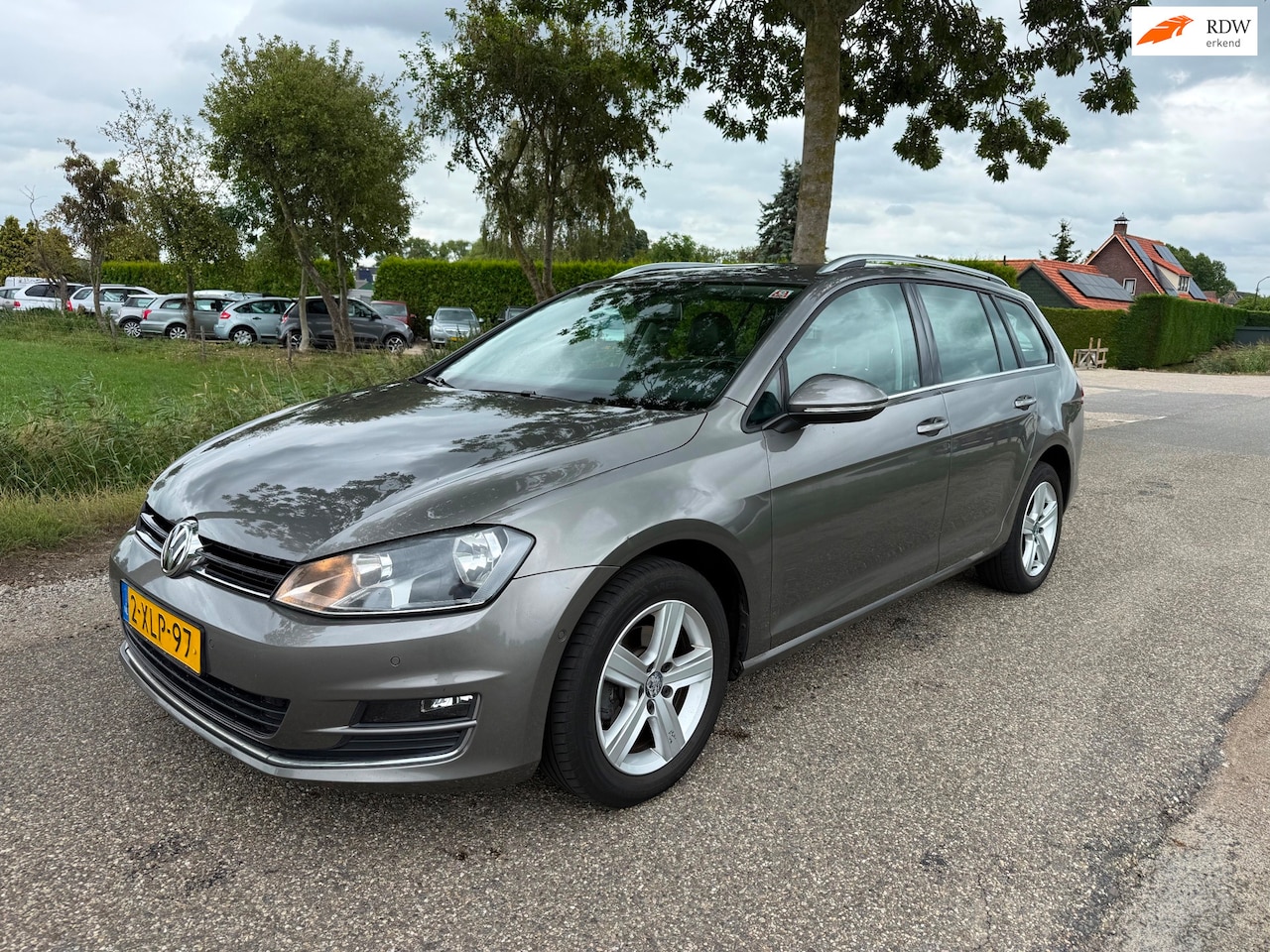 Volkswagen Golf Variant - 1.2 TSI Highline Orgineel NL/Nieuwe Apk. Goede opties - AutoWereld.nl