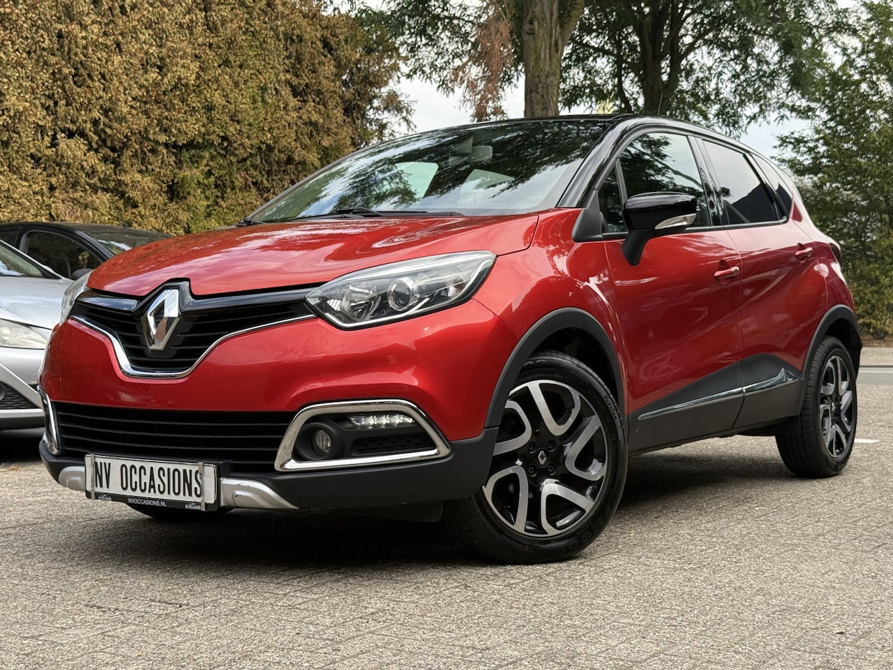 Renault Captur - 0.9 TCe Xmod CAMERA/STOELVW/LEDER/LED/17"/CRUISE/UNIEK! - AutoWereld.nl
