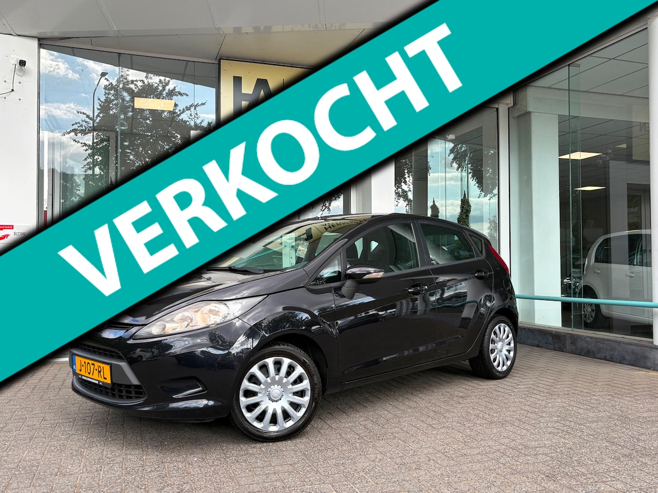 Ford Fiesta - 1.25 Titanium|Airco|APK|Stoelverwarming| - AutoWereld.nl