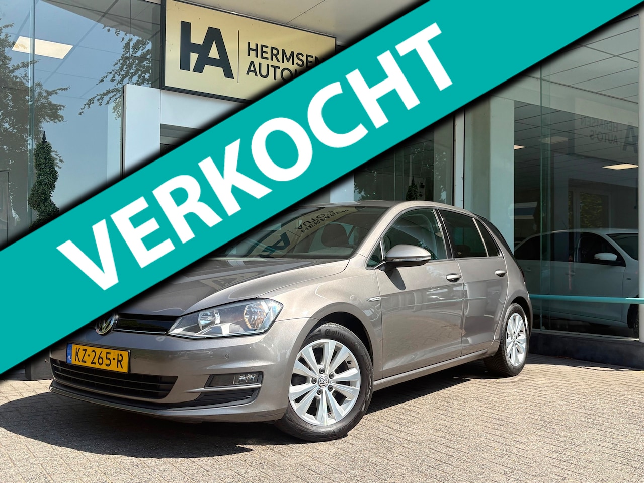 Volkswagen Golf - 1.0 TSI |CarPlay|Distr v.v.|PDC|NAP| - AutoWereld.nl