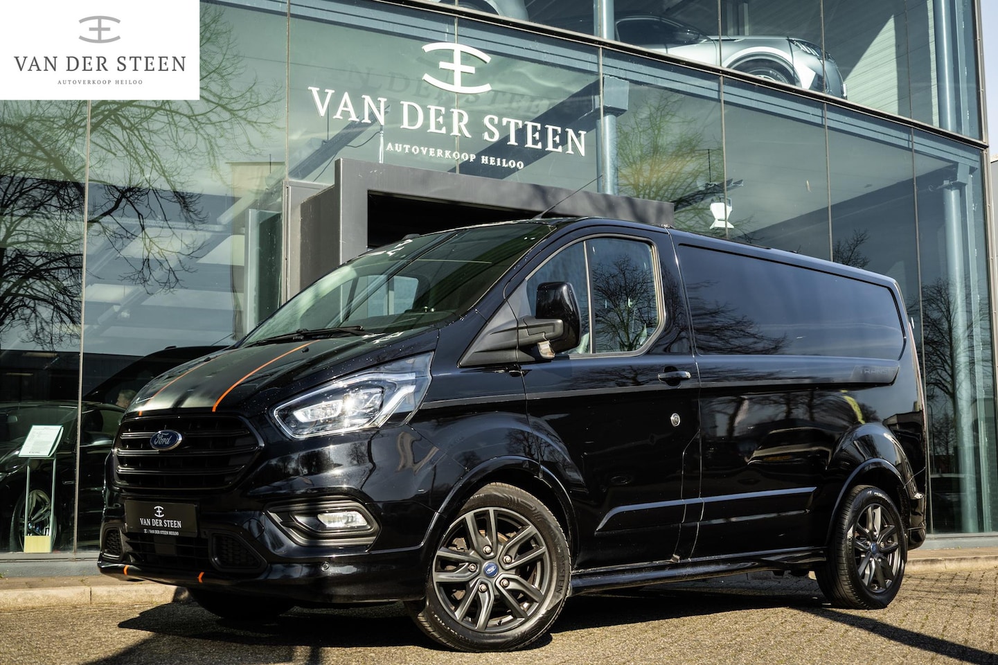 Ford Transit Custom - 290 2.0 TDCI L1H1 Sport 290 2.0 TDCI L1H1 Sport - AutoWereld.nl