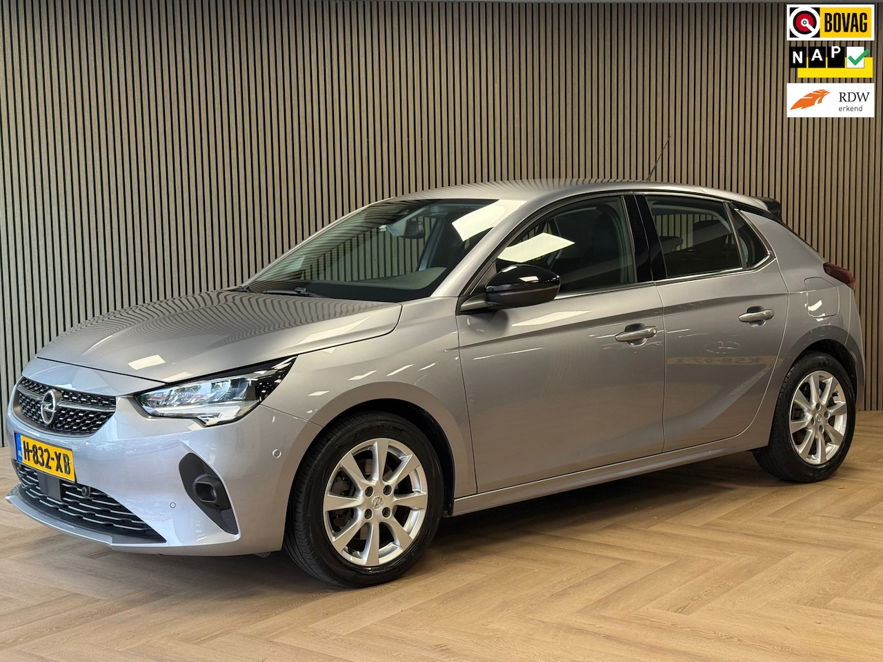Opel Corsa - 1.2 GS Line AUT NAVI CRUISE CLIMATE CONTROL CAM CARPLAY PDC KEYLESS - AutoWereld.nl