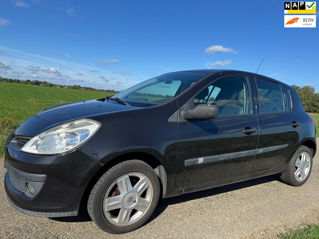 Renault Clio - 1.2-16V Special Line|vijfdeurs| - AutoWereld.nl