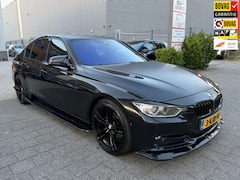 BMW 3-serie - 320i EfficientDynamics Edition High Executive