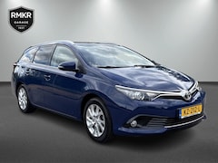 Toyota Auris Touring Sports - 1.2 Turbo Trend