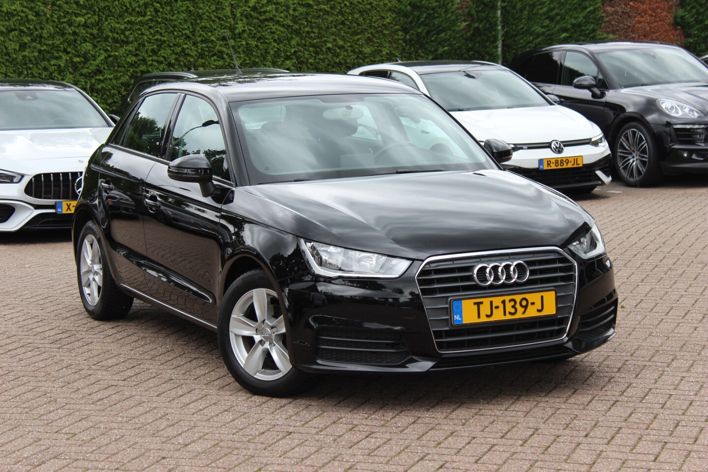 Audi A1 Sportback - 1.0 TFSI Pro Line / NL Auto! / 1e Eign. / 15'' / Cruise Control / Bluetooth / Airco - AutoWereld.nl