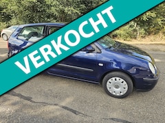 Volkswagen Polo - 1.4-16V Comfortline AUTOMAAT