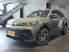 Volkswagen Tiguan - 1.5 eHybrid 3X R-LINE Black Style head up pano 20 inch 272 pk