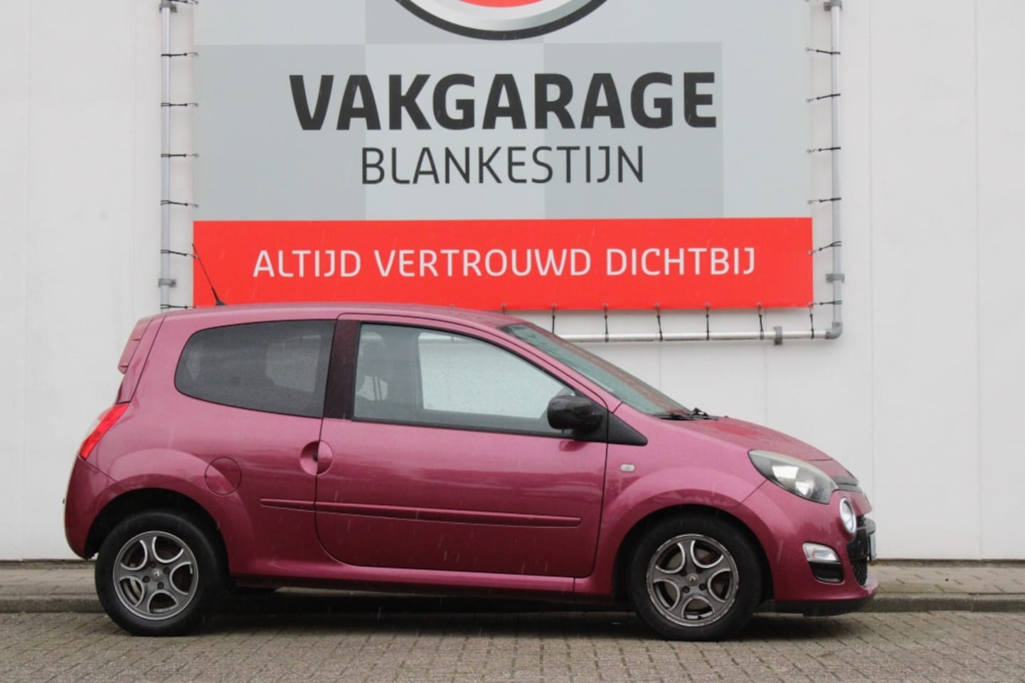 Renault Twingo - van 1e eigenaar, Lees tekst 1.2 16V Dynamique - AutoWereld.nl