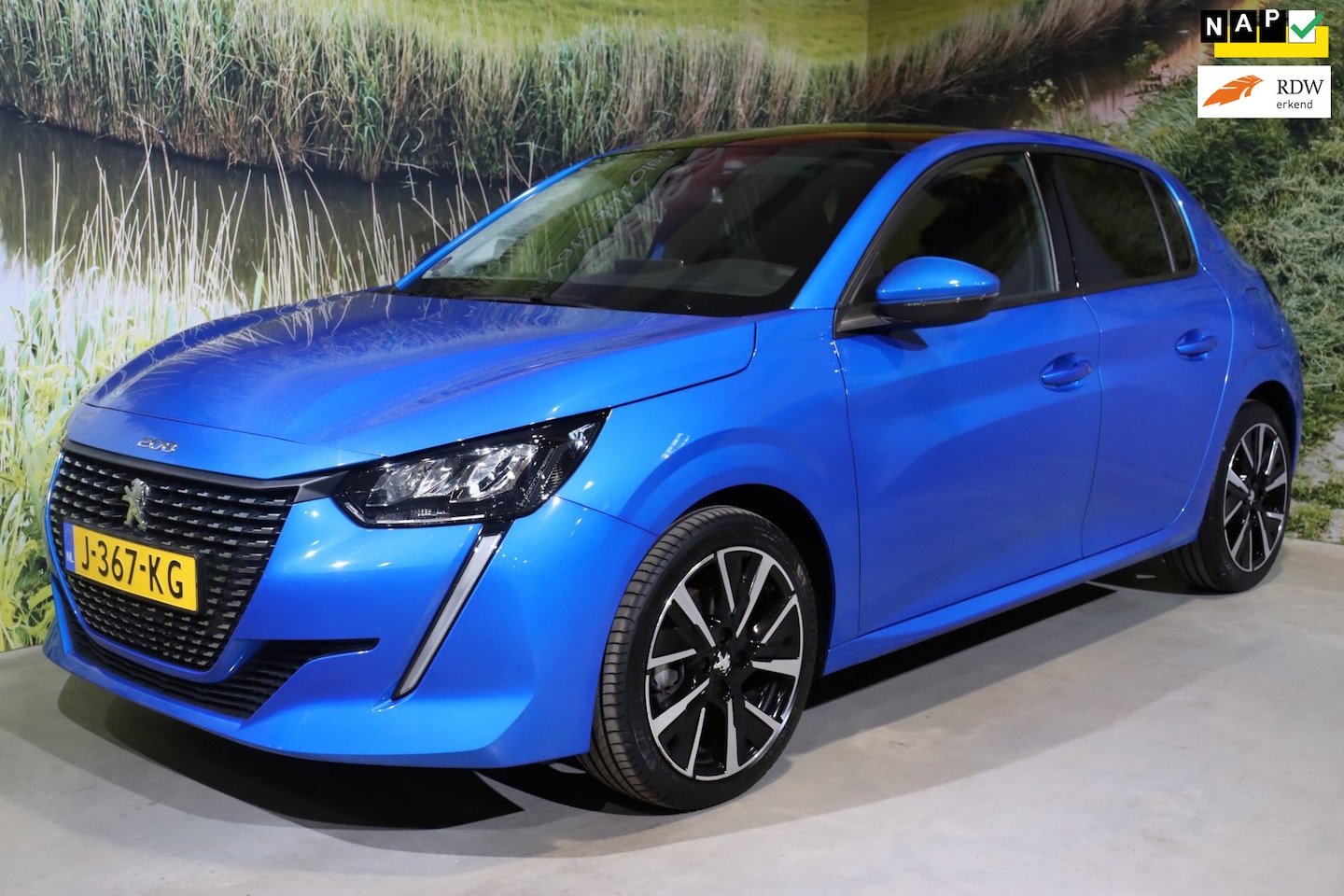 Peugeot 208 - 1.2 PureTech Allure| Brt| Carplay/Android|NAP - AutoWereld.nl