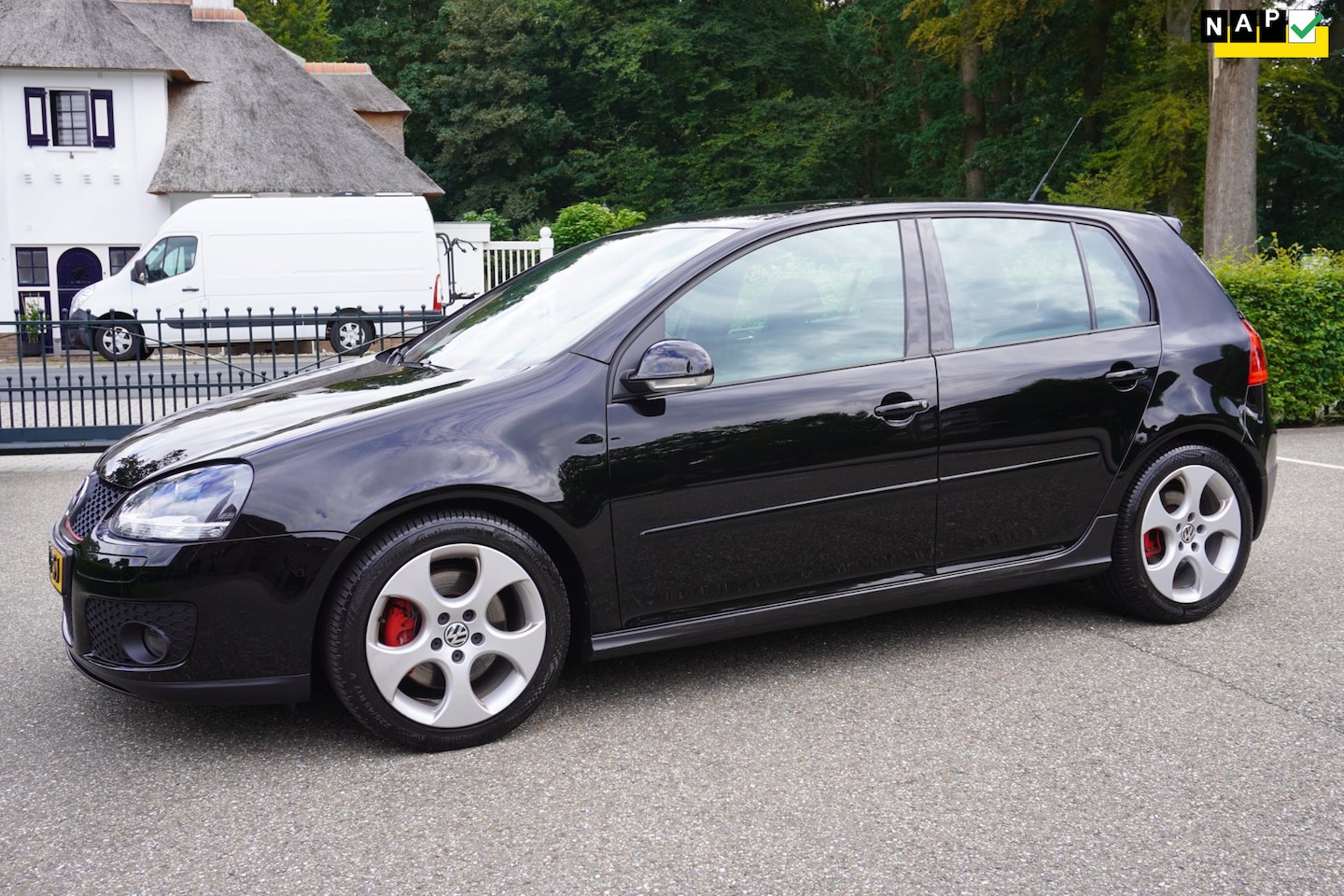 Volkswagen Golf - 2.0 TFSI GTI 60 5Drs Airco Navi - AutoWereld.nl