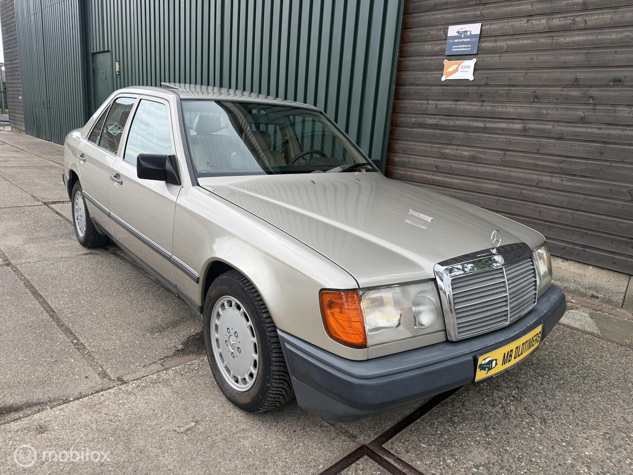Mercedes-Benz 300-serie - 300 Turbodiesel - AutoWereld.nl