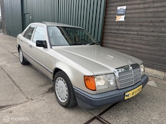 Mercedes-Benz 300-serie - 200-500 300 Turbodiesel