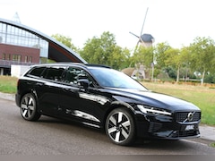 Volvo V60 - 2.0 T8 Plug-in Hybrid AWD Aut 335kW 456Pk 2024 Ultra Dark Fully Loaded Massage 1e eigenaar