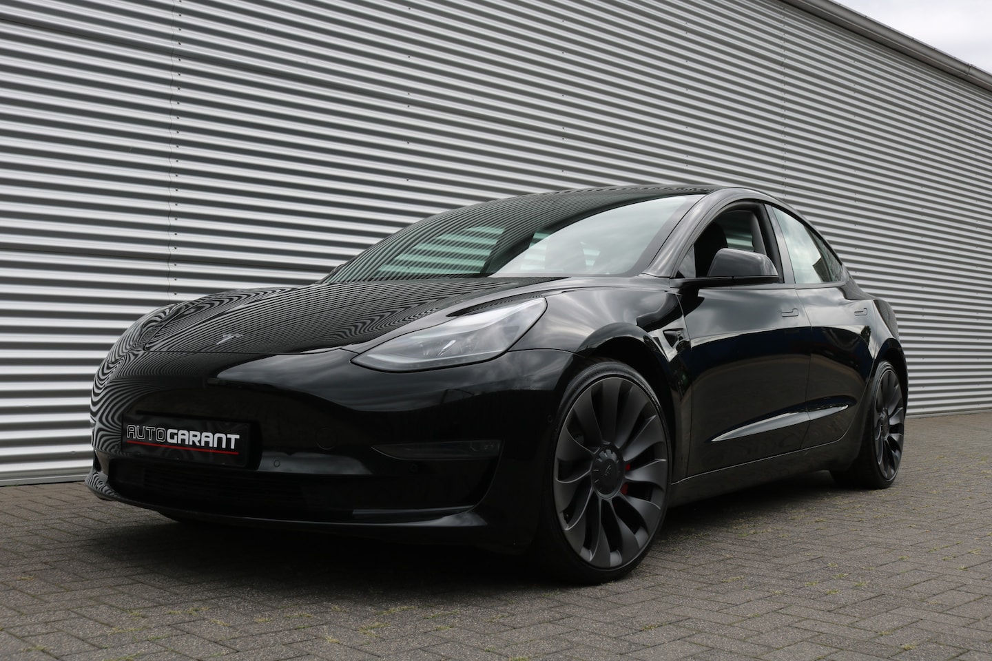 Tesla Model 3 - Performance Dual AWD 75 kWh 463PK (Panoranadak Autopilot Leder ACC 360Camera Standkachel W - AutoWereld.nl