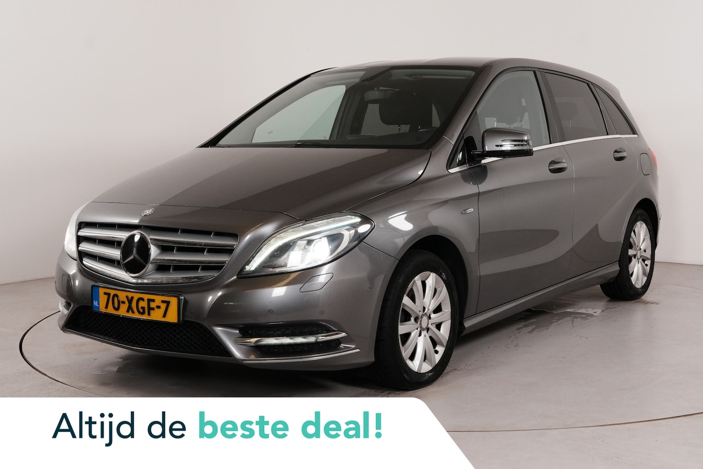 Mercedes-Benz B-klasse - 180 Ambition | Trekhaak | Navi | Cruise | - AutoWereld.nl