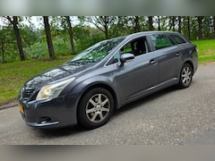 Toyota Avensis Wagon - 1.6 VVTi Comfort - Airco - Sportvelgen