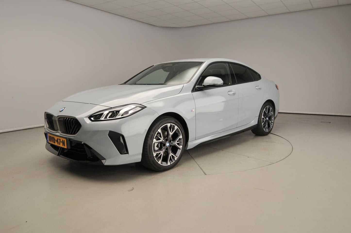 BMW 2-serie Gran Coupé - 220 | M-Sportpakket | LED | Navigatie | Sportstoelen | Shadow line | DAB | Alu 18 inch - AutoWereld.nl