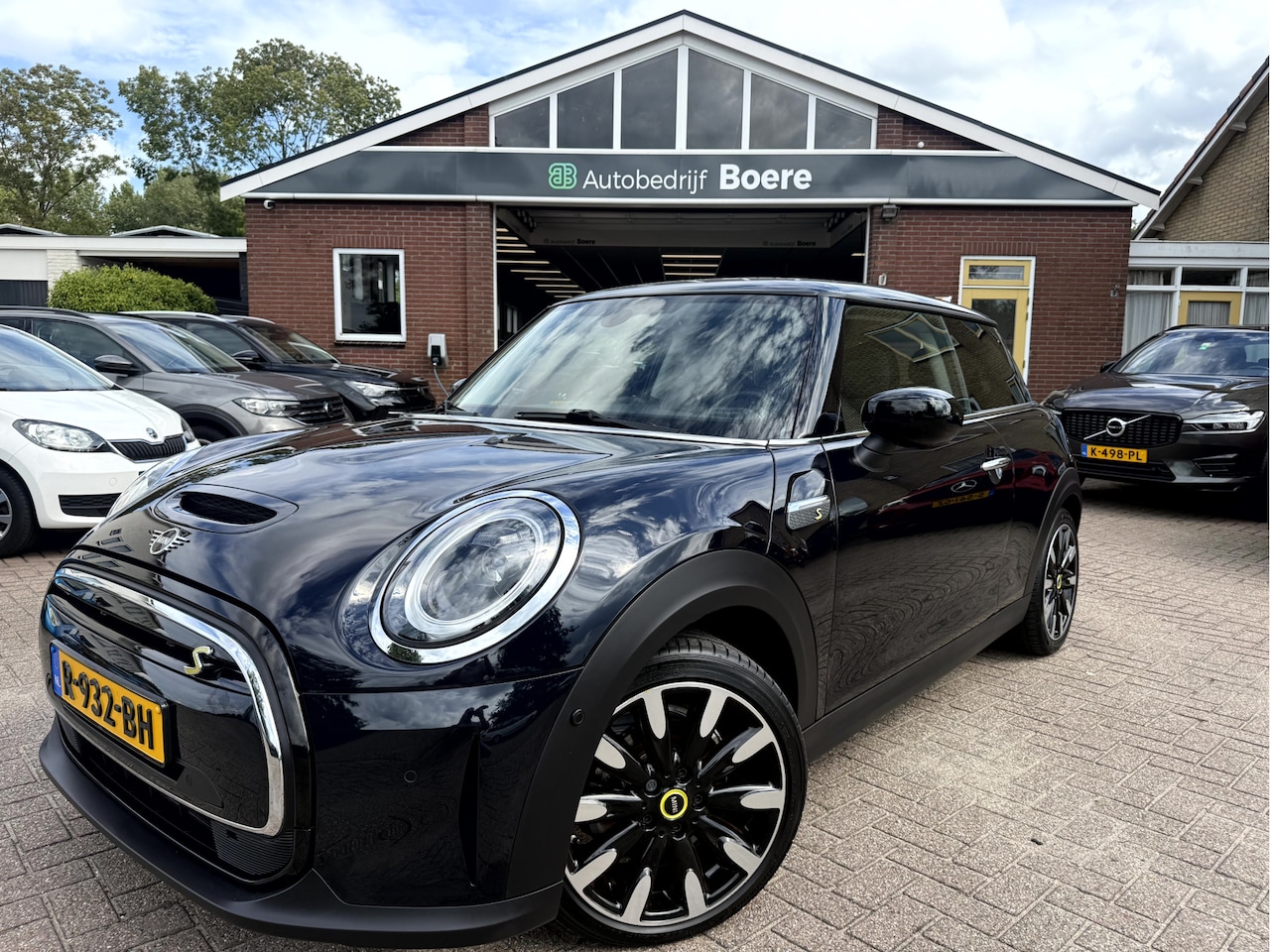 MINI Electric - Resolute Edition 33 kWh SOH 94.8, Camera, App Connect, 17''Lmv - AutoWereld.nl