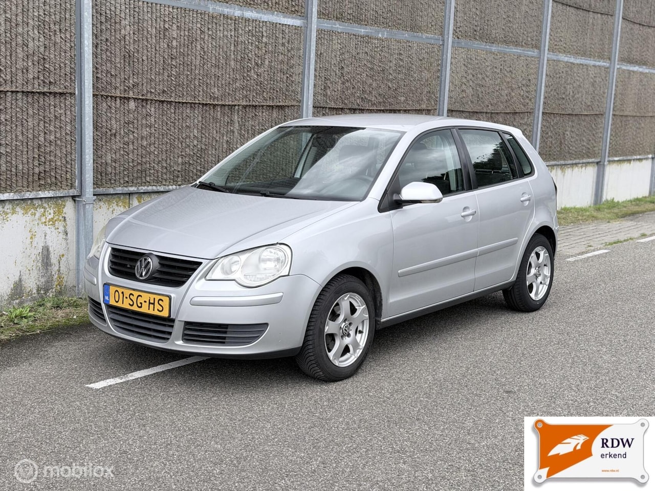 Volkswagen Polo - 1.4-16V Comfortline NAP/AIRCO/NETTE AUTO - AutoWereld.nl