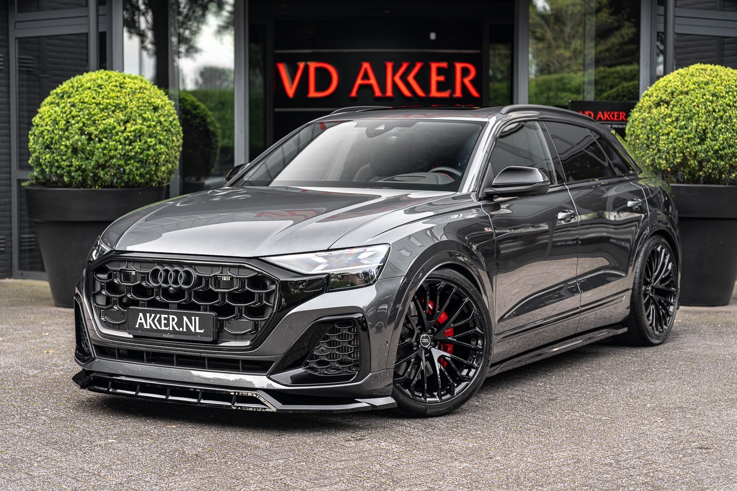 Audi Q8 - 60 TFSIe Quattro | Aero Pakket | 4WSturing | Head-up | Massage | 23 Inch | 360° Camera - AutoWereld.nl