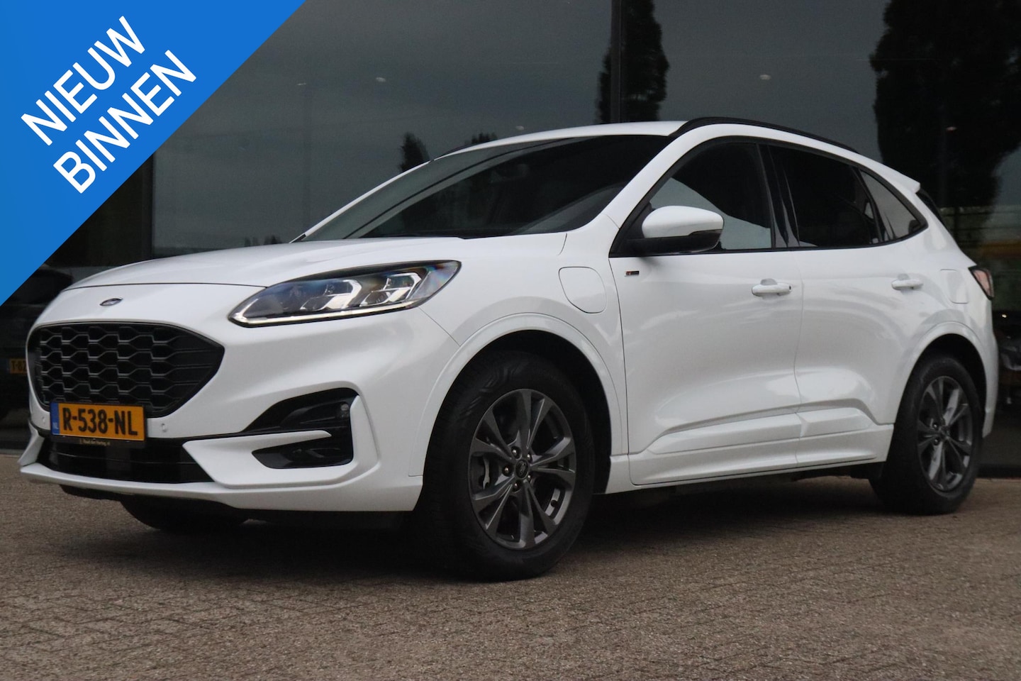 Ford Kuga - 2.5 PHEV ST-LINE AUT. | B&O | ELEK. TREKHAAK | WINTERPACK | CARPLAY | KEY-LESS - AutoWereld.nl