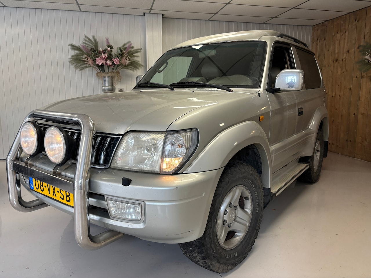 Toyota Land Cruiser 90 - LandCruiser 3.0 D4-D HR Blind Van airco automaat - AutoWereld.nl