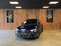 Audi A3 Sportback - 35 TFSI S edition / 3x S-Line / Pano / Virtual / Stoelverwarming / Carplay / DAB