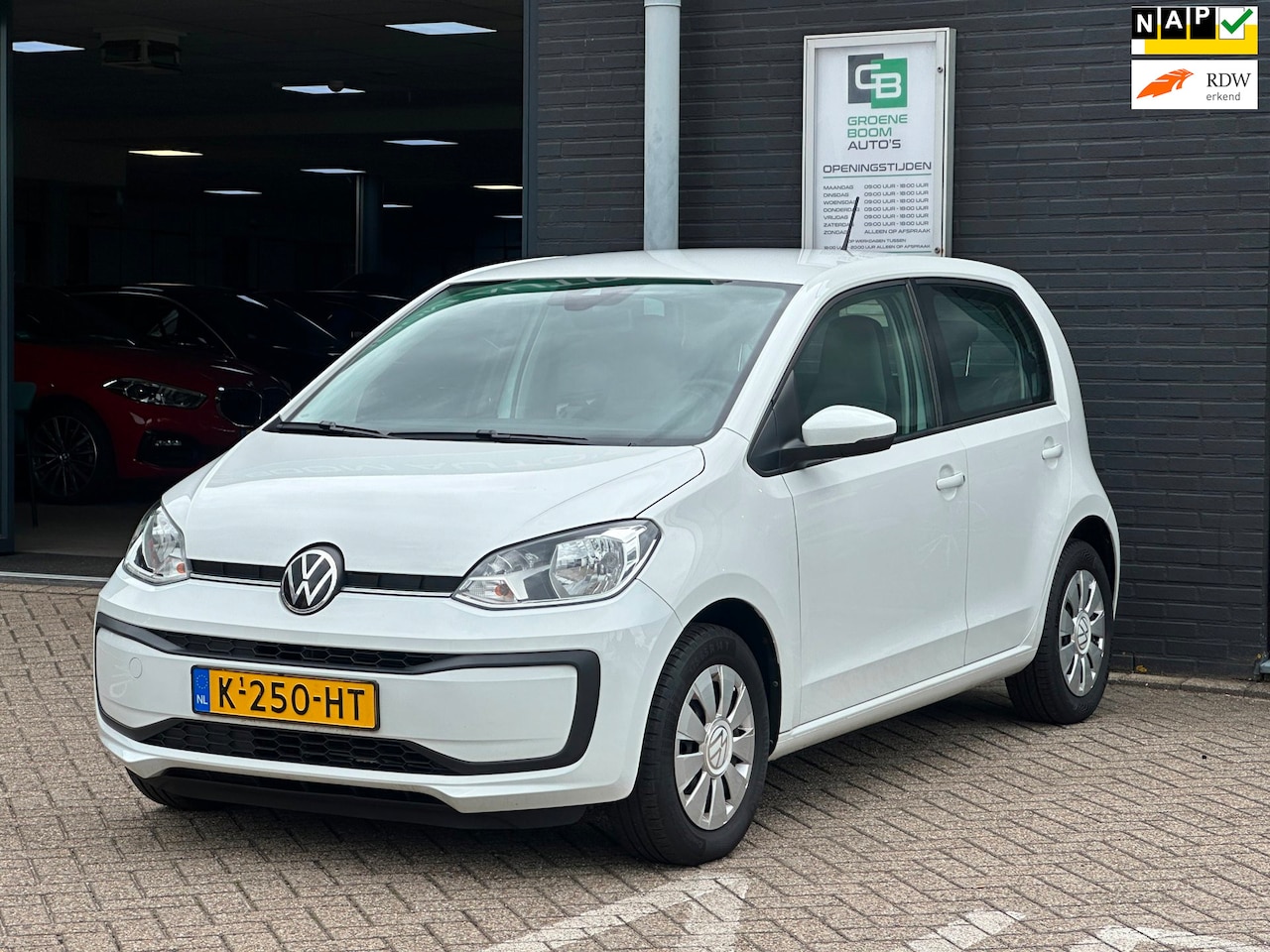 Volkswagen Up! - 1.0/1STE EIG/AIRCO/5-DRS /NL-AUTO NAP!! - AutoWereld.nl