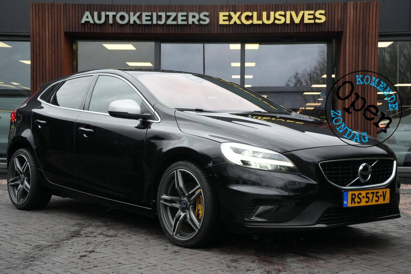 Volvo V40 - 2.0 T4 Business Sport R Design Stoelverw. Leer/Alcantara Digitale Teller Cruise PDC - AutoWereld.nl