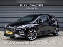 Ford Fiesta - 1.5 ST-3 200pk | Recaro Seats | Bang & Olufsen | Keyless Entry & Start | Camera | Stoel +