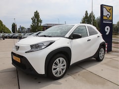 Toyota Aygo X - 1.0 VVT-i Lane Assist, Carplay, Airco, NL-Auto, Cruise Zomeractie