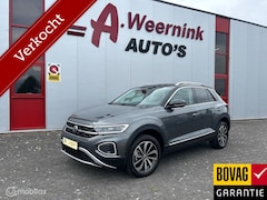 Volkswagen T-Roc - 1.5 TSI Life Edition IQ drive Camera Half Leder Trekhaak afneembaar