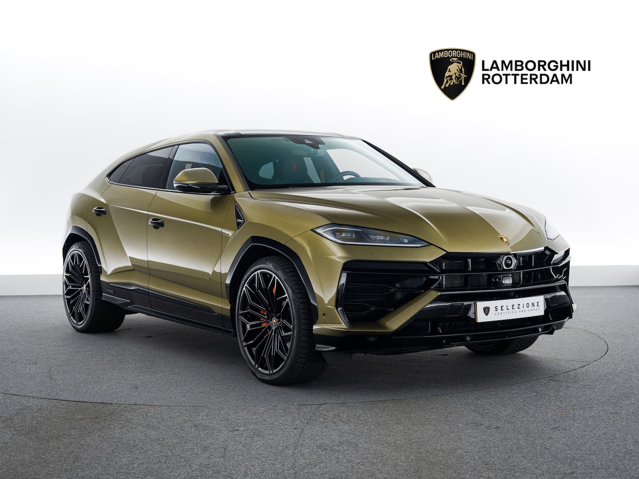 Lamborghini Urus - SE MY2025 | Black painted roof | Verde Gea Lucido - AutoWereld.nl