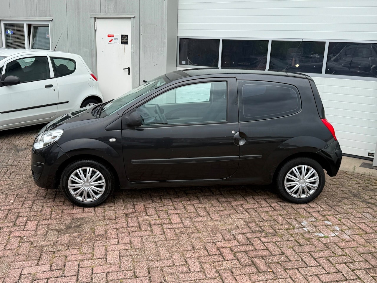 Renault Twingo - 1.2 Authentique 1.2 Authentique - AutoWereld.nl