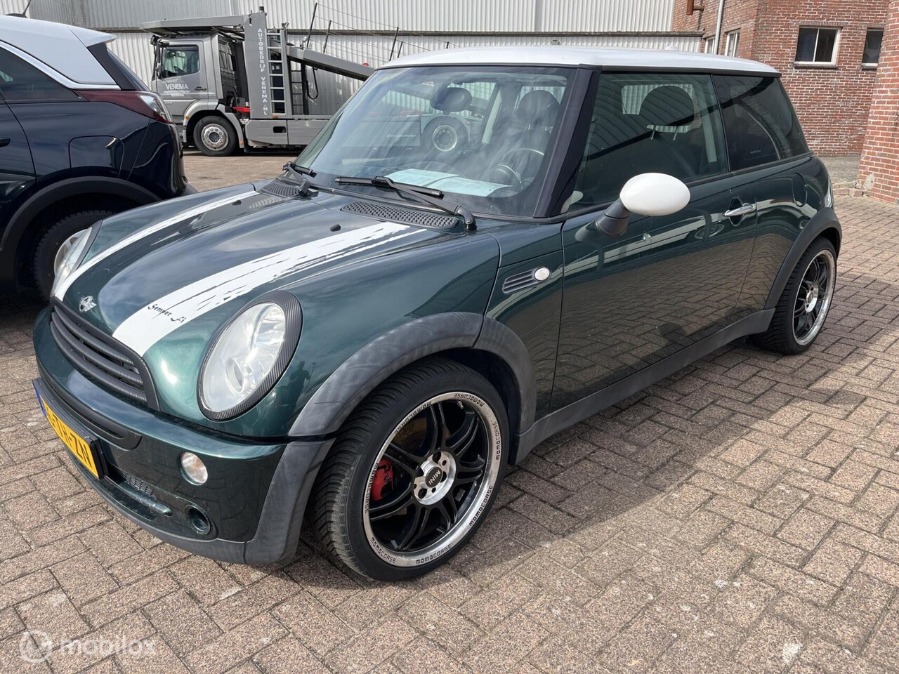 MINI Cooper - Mini 1.6 Pepper goede / nette mini apk 27-08-'27 - AutoWereld.nl