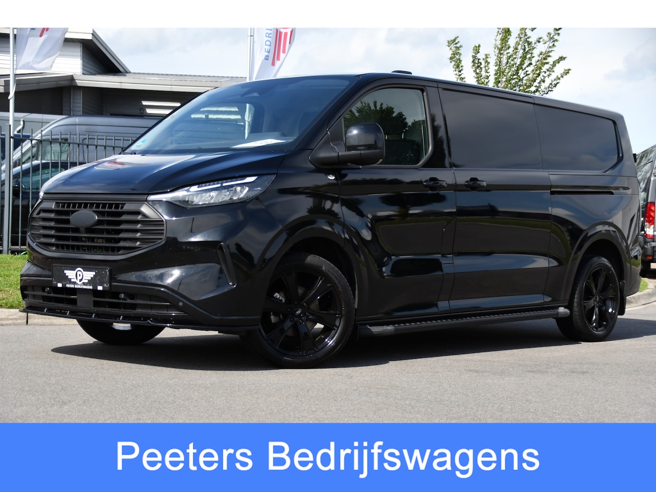 Ford Transit Custom - 320 2.0 TDCI L2H1 Limited Black Edition Adaptieve Cruise, Camera, Carplay, 2 x Schuifdeur, - AutoWereld.nl