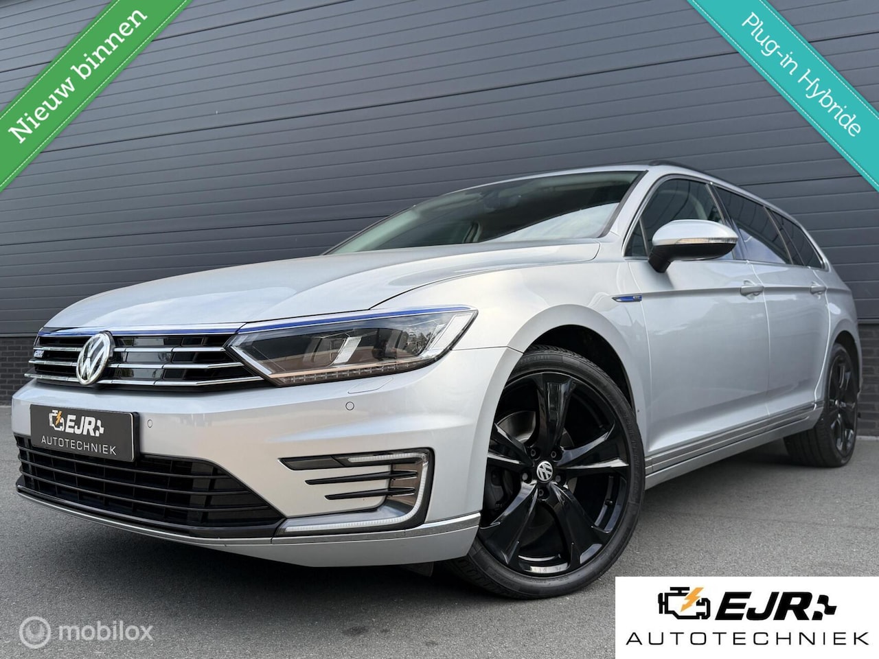 Volkswagen Passat Variant - 1.4 TSI GTE VOLLEER*MASSAGE*PDC*19INCH - AutoWereld.nl